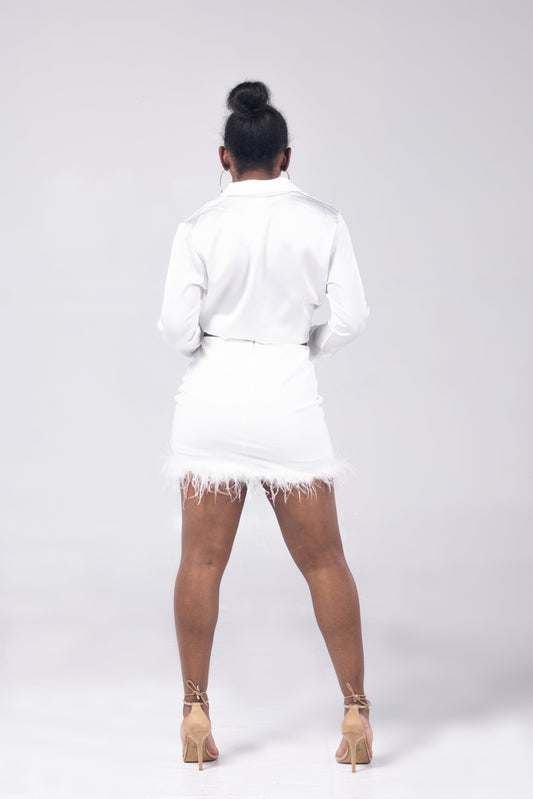 Spoiled Rich Girl Feather Set